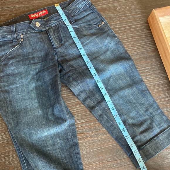 Guess Capri jeans in size 26. - Picture 8 of 8